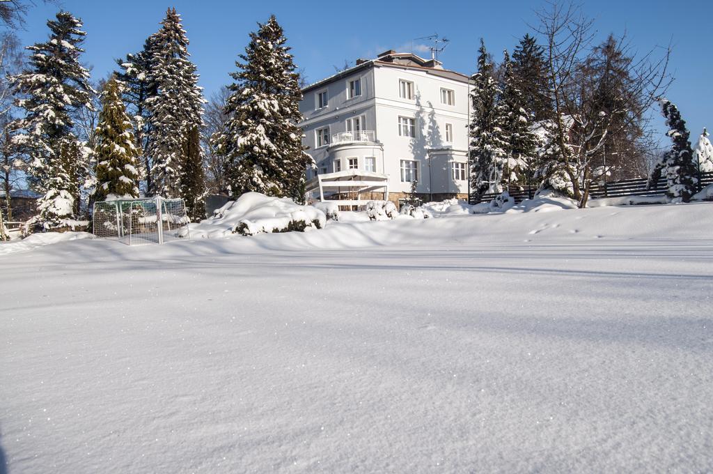 Pension Trautenberk Studenec Esterno foto